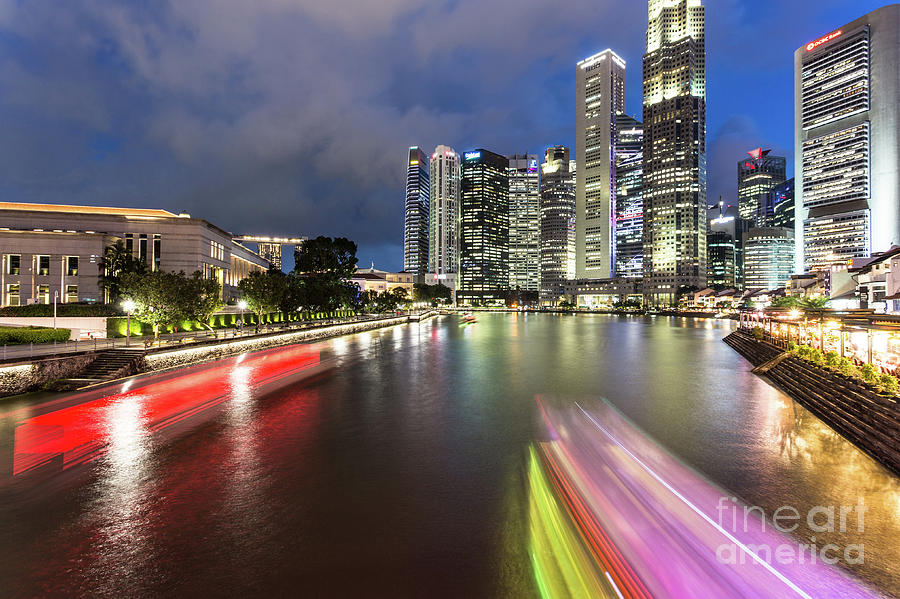 Boats rush in Singapore Photograph by Didier Marti