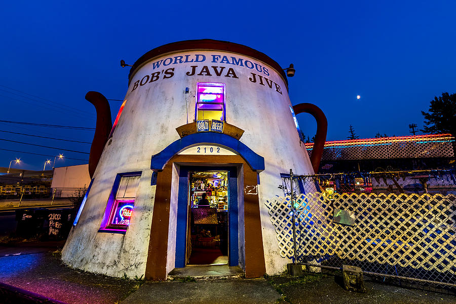Bobs Java Jive - Historic Landmark During Blue Hour Photograph by Rob Green