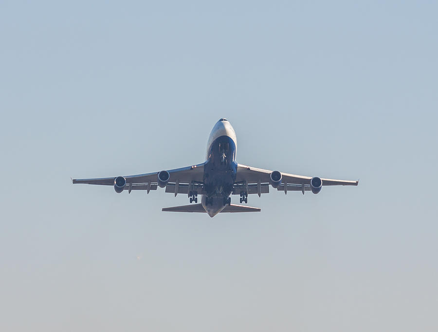 Boeing 747-2 Photograph by Brian MacLean