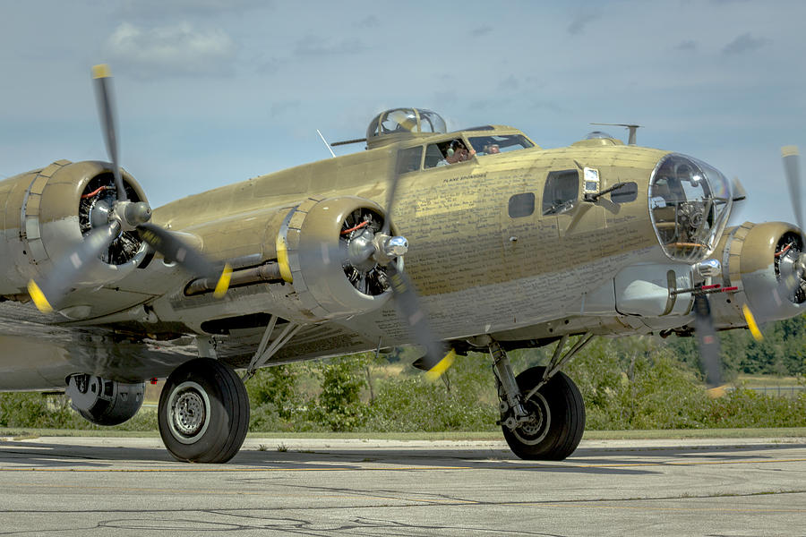 Boeing B-17 Flying Fortress Photograph by Jack R Perry