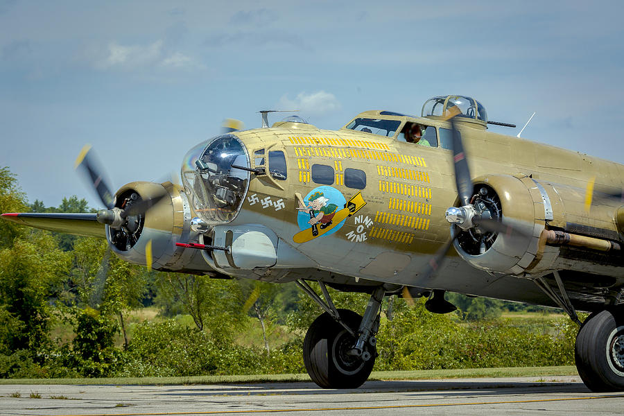 Boeing B-17g Flying Fortress Photograph