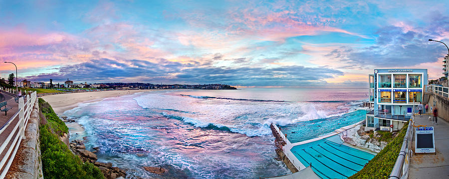 Bondi Beach Icebergs Photograph