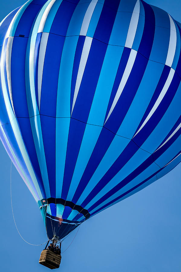 Bonnie Blue - Hot Air Balloon Photograph by Ron Pate