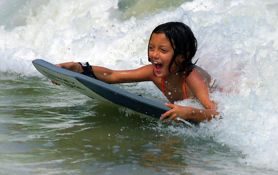 Kinderrijmpjes Blanco beeld Boogie Board Surfing Photograph by Art Cole - Fine Art America
