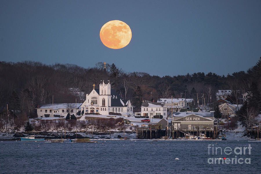 Boothbay Harbor Full Moon Photograph by Benjamin Williamson