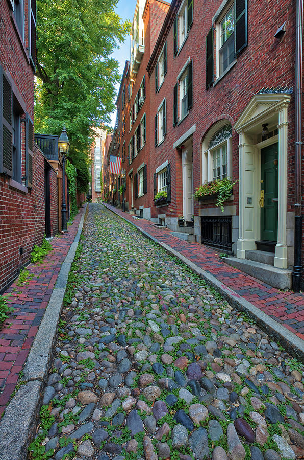 Boston Photograph - Boston Beacon Hill Acorn Street by Juergen Roth