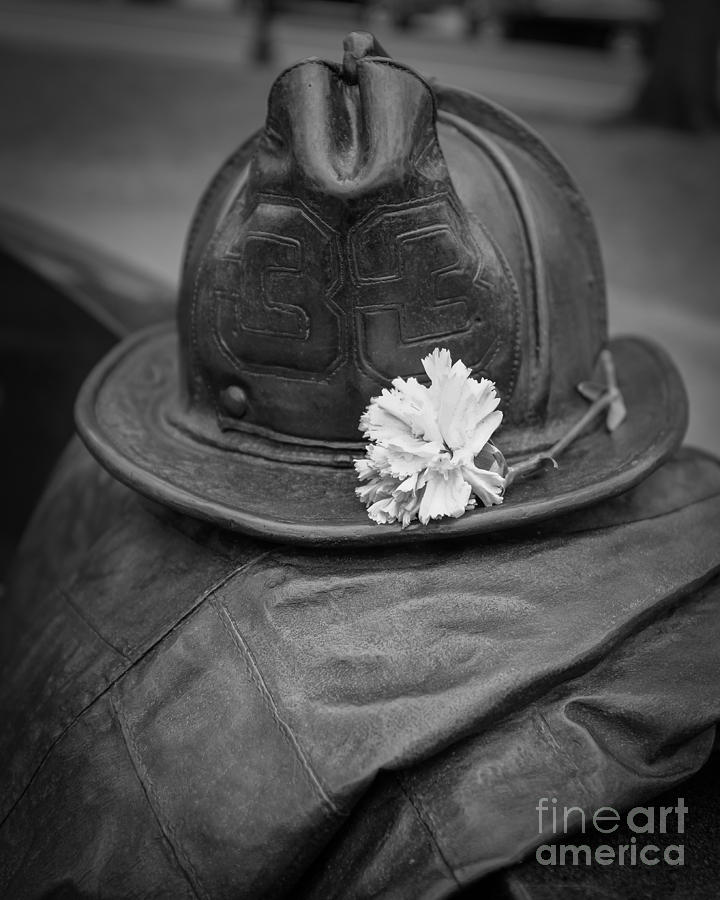 Boston Photograph - Boston Fireman Memorial Back Bay by Edward Fielding