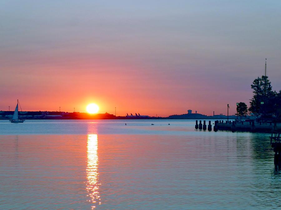 Boston Harbor Sunrise Photograph by Scott Hufford - Fine Art America