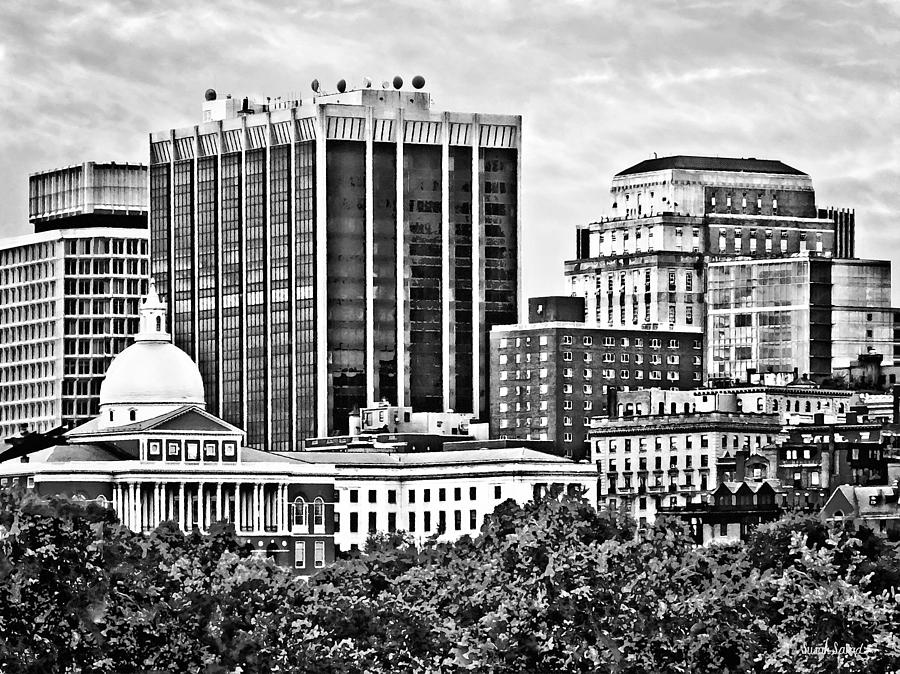 Boston MA - Skyline with Massachusetts State House Black and White Photograph by Susan Savad