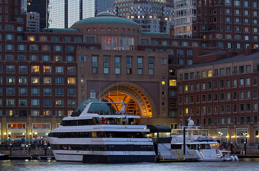 Boston Odyssey And Wild Kingdom Photograph by Juergen Roth
