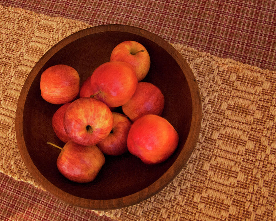 Bowl Full of Goodness - Apples on an Old-Fashioned Table Photograph by Mitch Spence