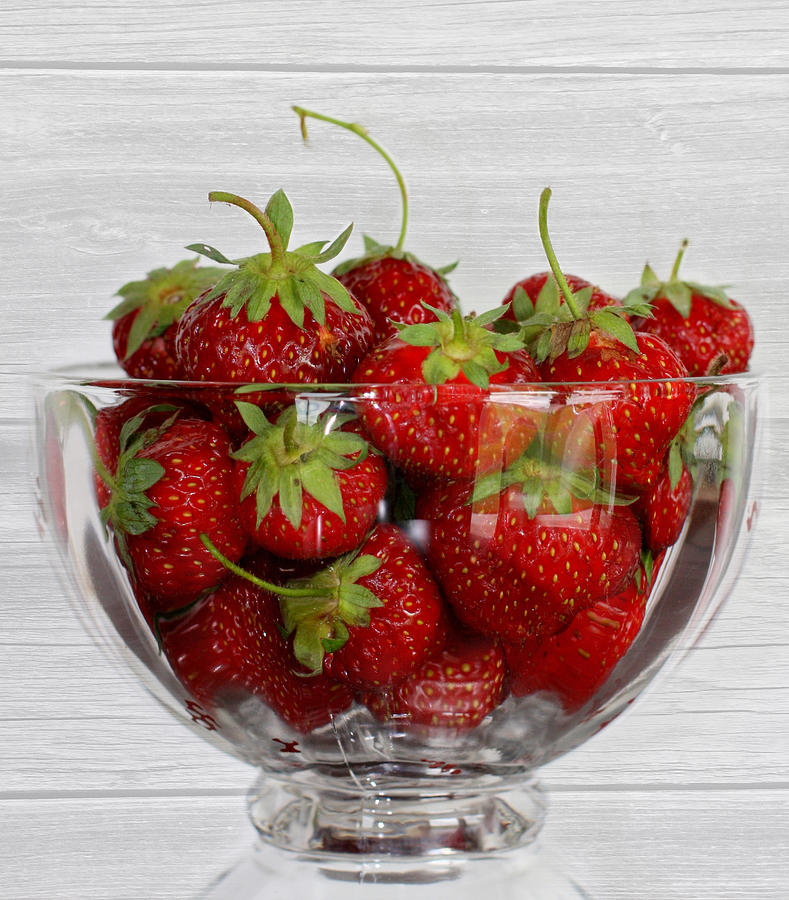 Bowl of Strawberries Photograph by Inspired Arts