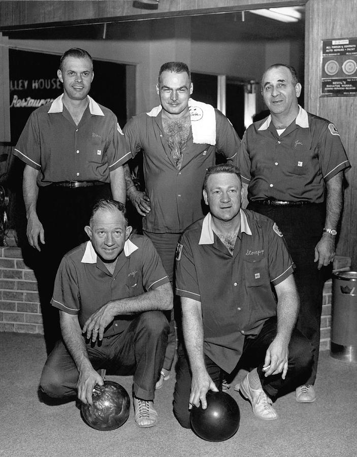 Bowling Team Portrait Photograph by Underwood Archives