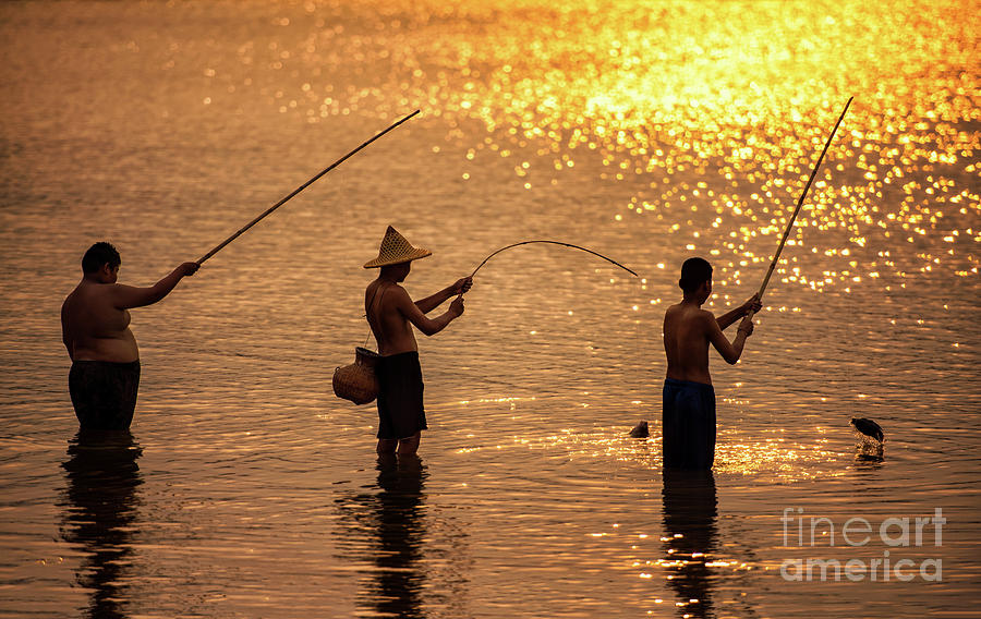 https://images.fineartamerica.com/images/artworkimages/mediumlarge/1/boys-fishing-at-the-river-sasin-tipchai.jpg