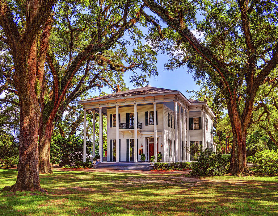 Bragg Mitchell House in Mobile Alabama Digital Art by Michael Thomas