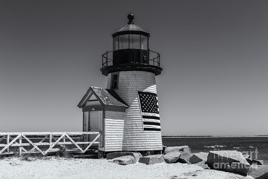 Brant Point Lighthouse II Photograph by Clarence Holmes