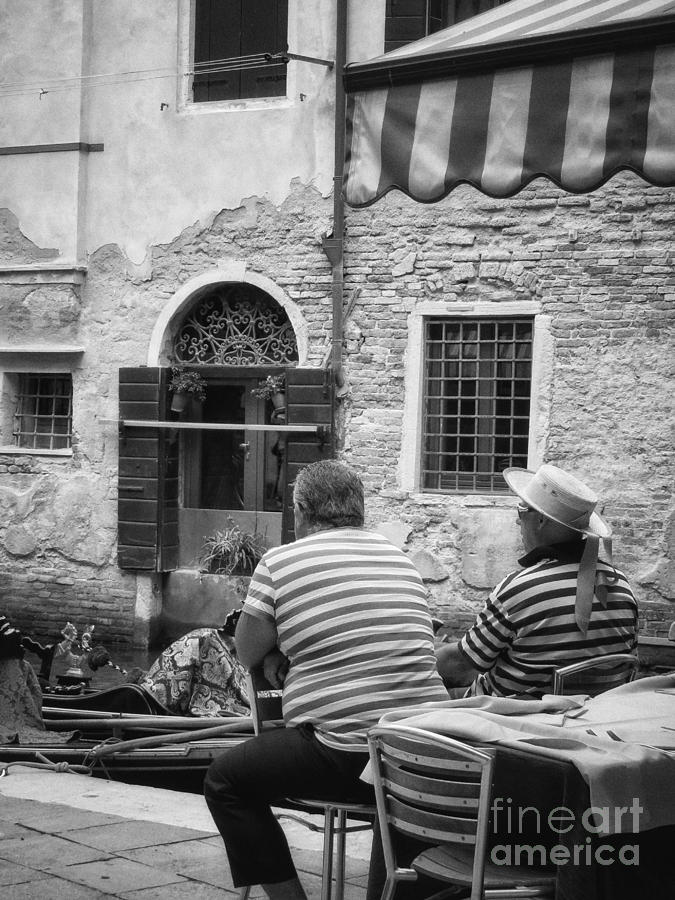 Break Time in Venice Photograph by Diana Rajala
