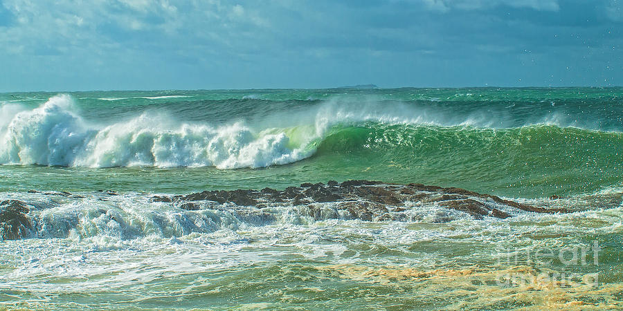 Breaking Surf Seascape.... Exclusive Original stock Photo Art di Photograph by Geoff Childs