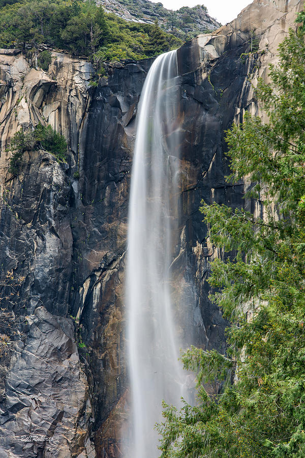 Yosemite National Park Photograph - Bridal Veil Falls by Bill Roberts