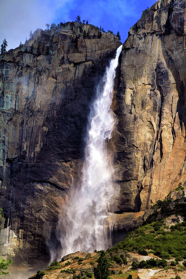 Yosemite National Park Photograph - Bridal Veil Falls YNP by Donna Kennedy