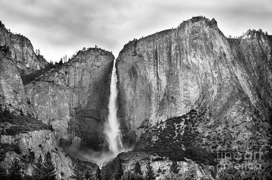 Bridalveil Fall in Yosemite Valley BW Photograph by RicardMN Photography