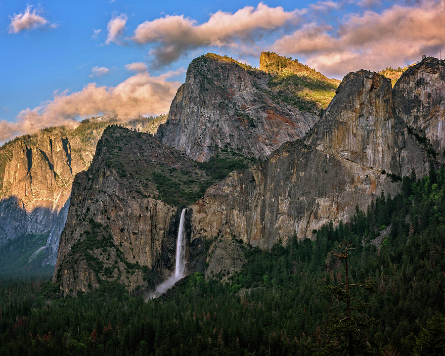 Bridalveil Falls from Tunnel View Photograph by John Hight