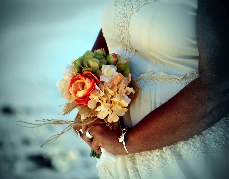 Brides Bouquet Photograph by Cynthia Guinn