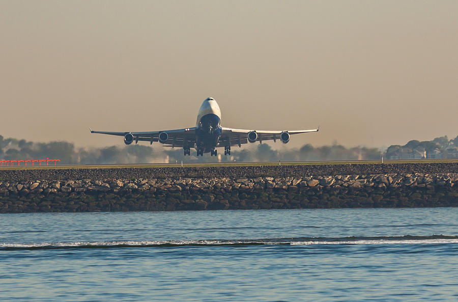 British Airlines 747 Take Off  Photograph by Brian MacLean
