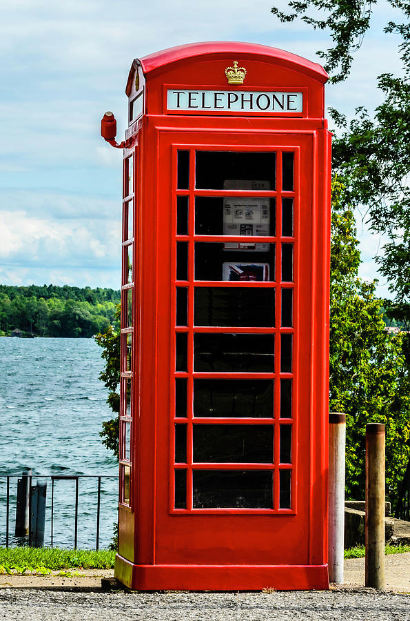Британия телефон. Британский красный цвет. Телефон Red. Red telephone Box. Box для телефона.