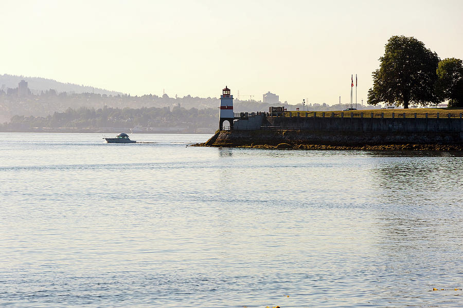 Vancouver Photograph - Brockton Point Lighthouse on Peninsula at Stanley Park by David Gn Vancouver Photograph - Brockton Point Lighthouse on Peninsula at Stanley Park by David Gn