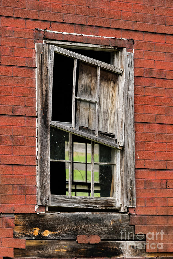 Broken Window Frame Photograph by Bob Phillips