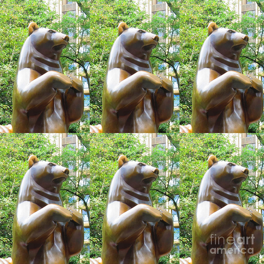 Bear Photograph - Bronze Statue Sculpture of Bear Clapping FineArt Photography from NewYork Museum USA FineArtAmerica by Navin Joshi