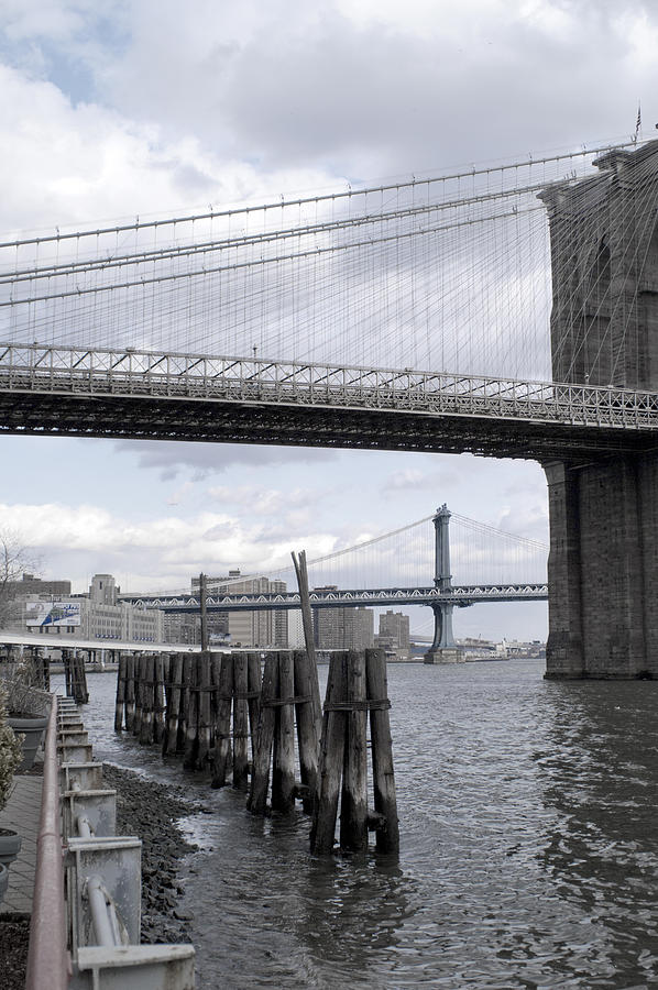 Brooklyn Bridge II Photograph by Henri Irizarri