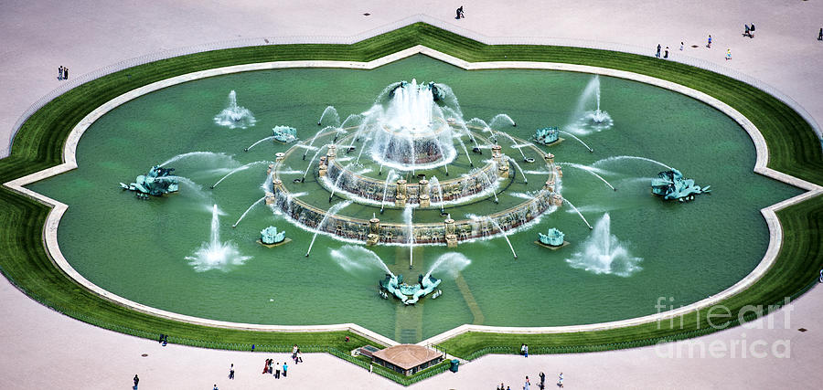 Buckingham Fountain in Grant Park in Chicago Aerial Photo Photograph by David Oppenheimer