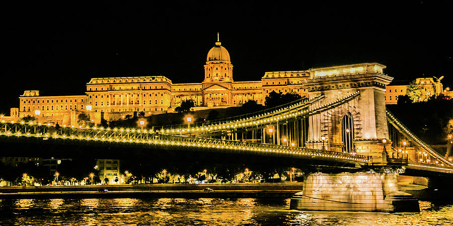 City Photograph - Buda Palace and Chain Bridge Nightscape by Lisa Lemmons-Powers