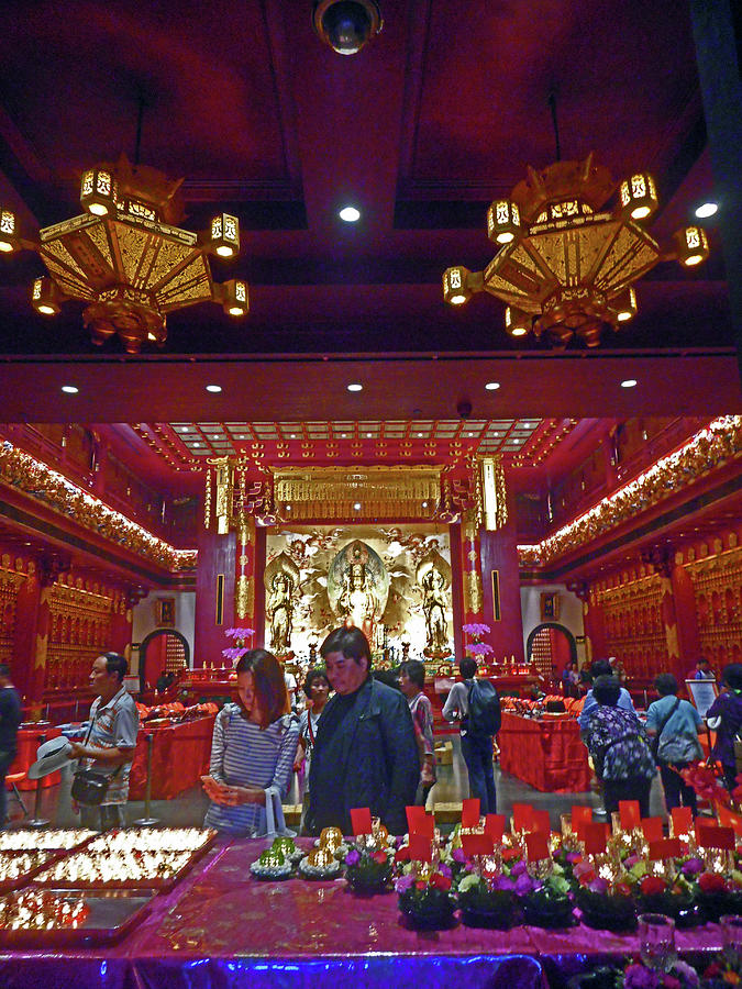 Buddha Tooth Relic Temple 4 Photograph by Ron Kandt