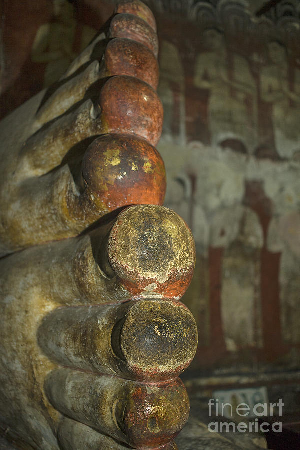 Buddhas feet Photograph by Patricia Hofmeester