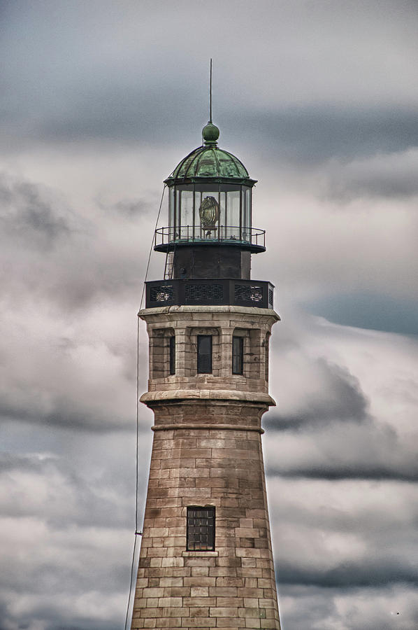 Buffalo Lighthouse 5848 Photograph by Guy Whiteley