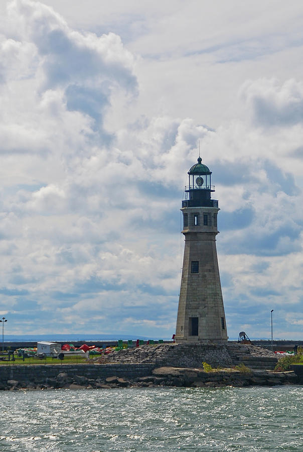 Buffalo Lighthouse 8088 Photograph by Guy Whiteley