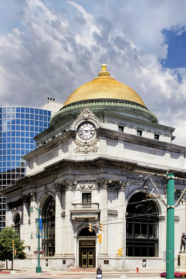 Buffalo Photograph - Buffalo Savings Bank by Peter Chilelli