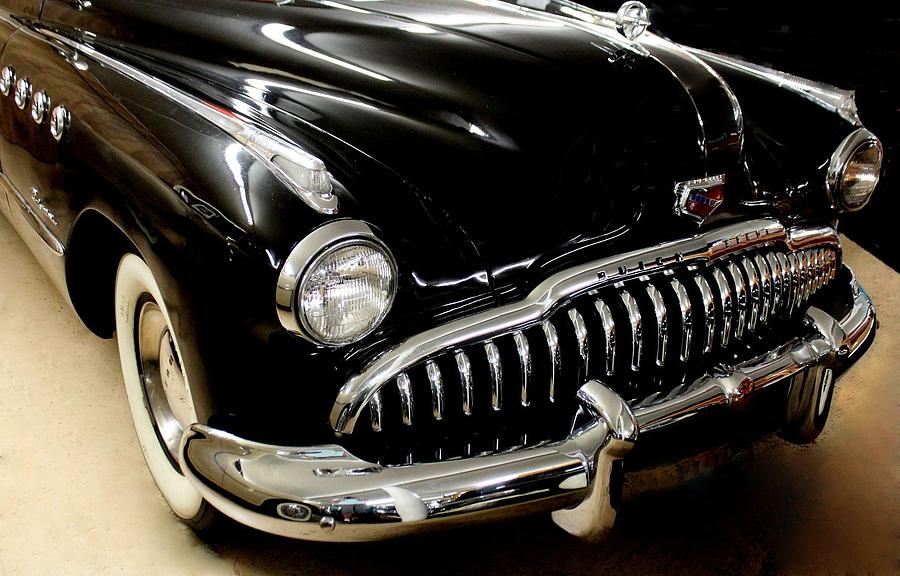 Classic Car Photograph - Buick Bombshell by Rosanne Jordan