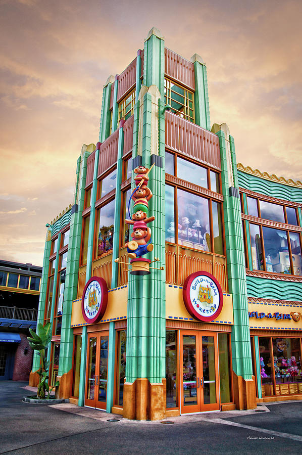 https://images.fineartamerica.com/images/artworkimages/mediumlarge/1/build-a-bear-downtown-disneyland-thomas-woolworth.jpg