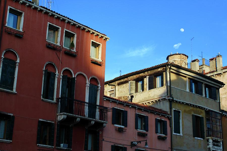 Buildings in Venice Photograph by Stevie Steele - Fine Art America