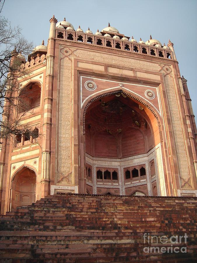 Buland Darwaza Jama Mosque, Fatehpur Sikri Agra Mughal Empire Mughal  architecture, mughal, poster, india png | PNGEgg