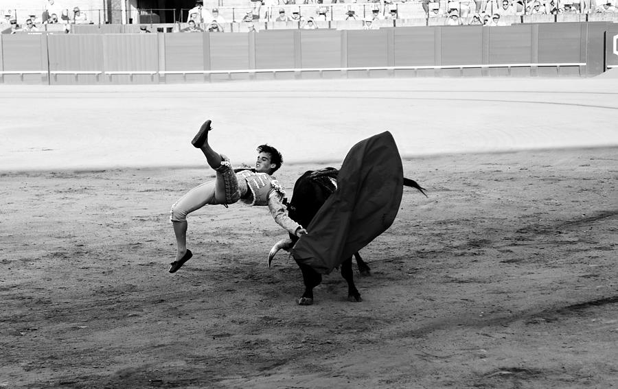Bullfighting 25b Photograph by Andrew Fare