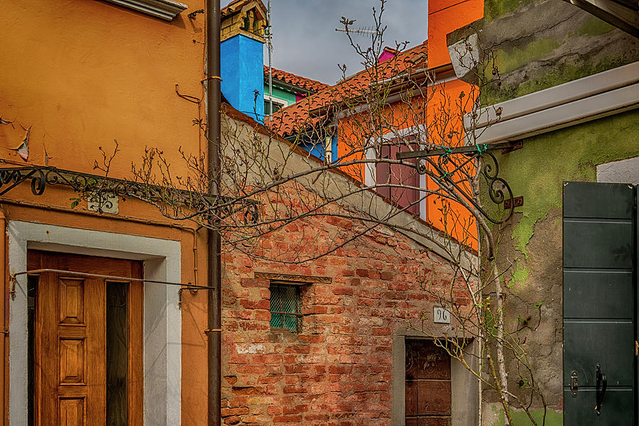 Burano Intersecting Geometrical Shapes_DSC5151_03042017 Photograph by Greg Kluempers