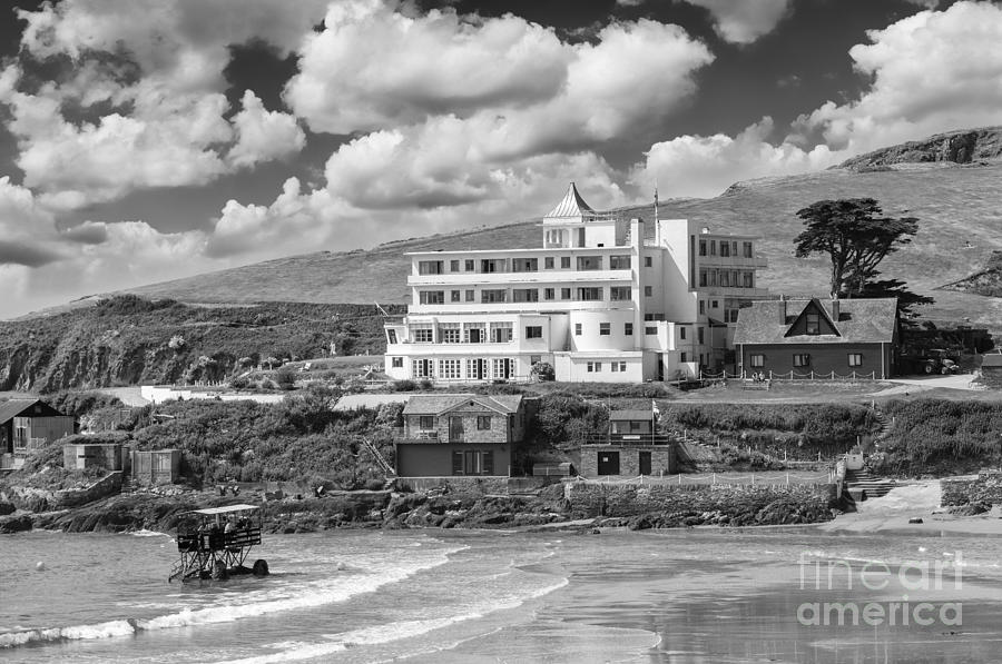 Burgh Island 1 Photograph by Ian Dagnall - Pixels