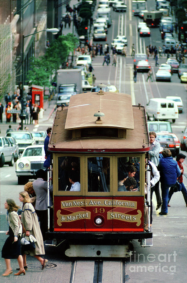 Busy Day on the California Street Cable Car Incline Photograph by Wernher Krutein