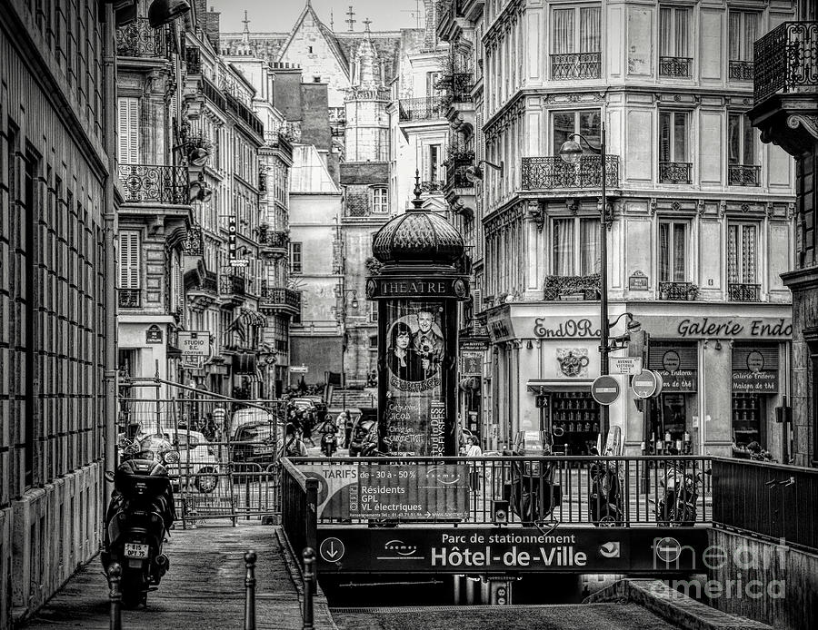 Busy Paris Street Hotel de Ville Entrance Black White  Photograph by Chuck Kuhn