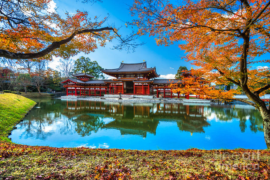 Byodo-in Temple in Kyoto Photograph by Luciano Mortula